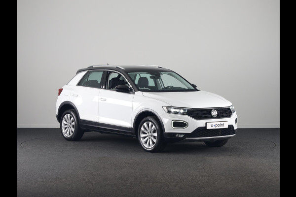 Volkswagen T-Roc 1.5 TSI Sport 150PK | Automaat (DSG) | Digitaal dashboard | Stoelverwarming | Camera