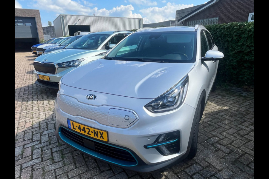 Kia e-Niro DynamicPlusLine 64 kWh|PANO|NLAUTO|NAP|ELECTRIC|