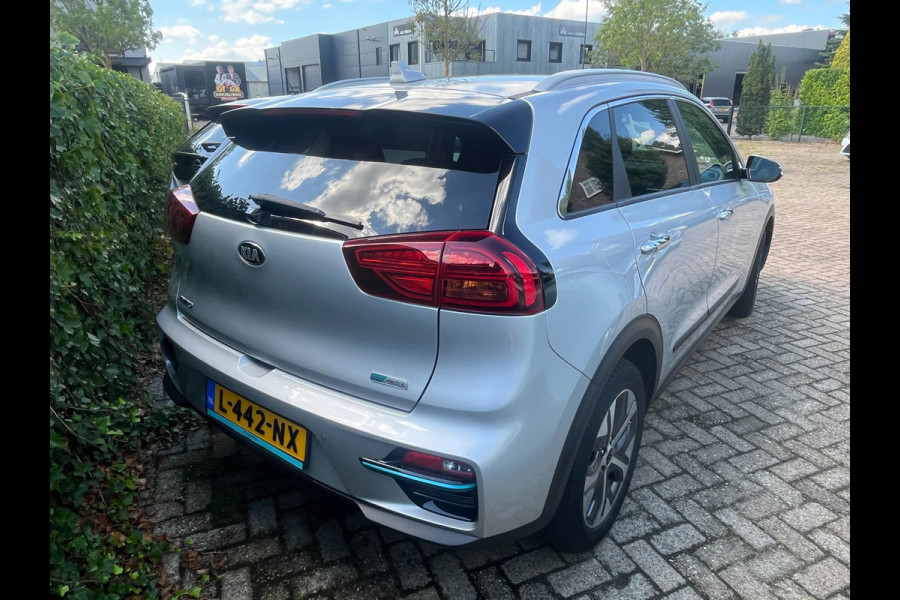 Kia e-Niro DynamicPlusLine 64 kWh|PANO|NLAUTO|NAP|ELECTRIC|