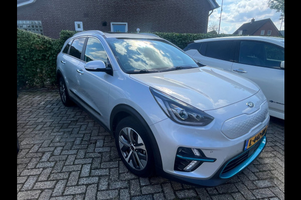 Kia e-Niro DynamicPlusLine 64 kWh|PANO|NLAUTO|NAP|ELECTRIC|
