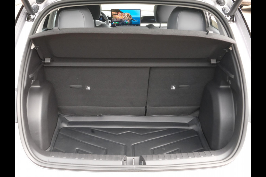 GEELY E2 Ultra 47 kWh 115 PK | Pre-order nu ! | 345 Km actieradius | Verwarmbare Voorstoelen & Stuurwiel | 540° Panoramische Camera | Elektrisch bedienbare achterklep | Draadloze Oplader Voor Smartphone