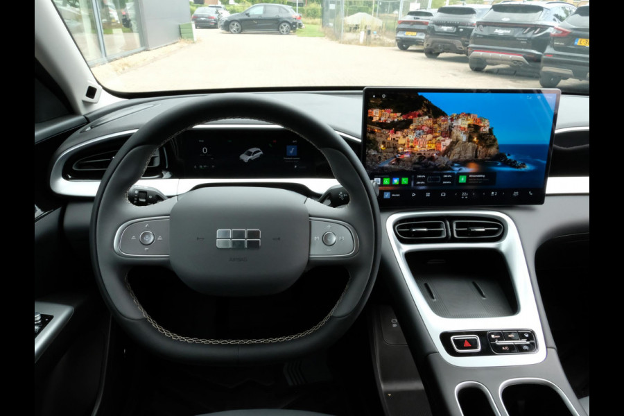 GEELY E2 Ultra 47 kWh 115 PK | Pre-order nu ! | 345 Km actieradius | Verwarmbare Voorstoelen & Stuurwiel | 540° Panoramische Camera | Elektrisch bedienbare achterklep | Draadloze Oplader Voor Smartphone
