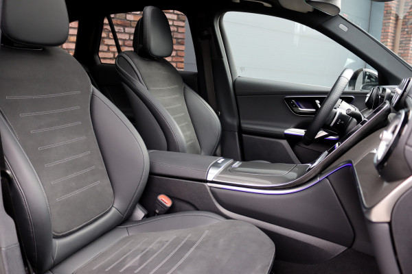 Mercedes-Benz GLC 300e 4MATIC AMG Line Premium+ | Distronic | Burmester | Panoramadak | Trekhaak | Memory | HUD | Verwarmd Stuurwiel | Surround Camera | Digital Light |
