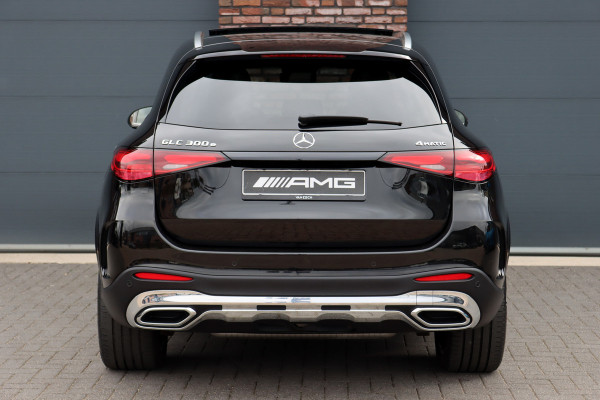 Mercedes-Benz GLC 300e 4MATIC AMG Line Premium+ | Distronic | Burmester | Panoramadak | Trekhaak | Memory | HUD | Verwarmd Stuurwiel | Surround Camera | Digital Light |