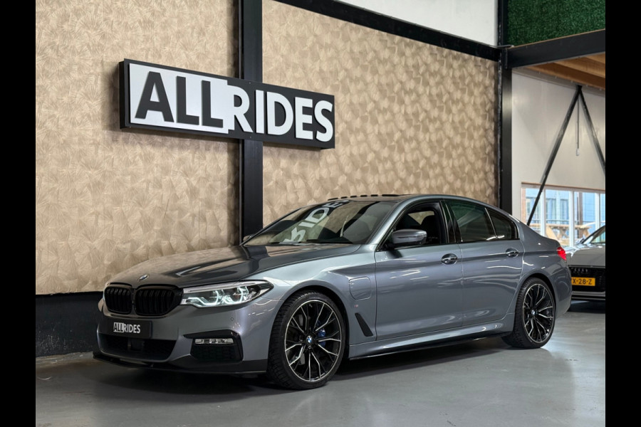 BMW 5 Serie 530e iPerformance High Executive | Stoelverwarming/Verkoeling | H&K | HUD | Pano | Camera