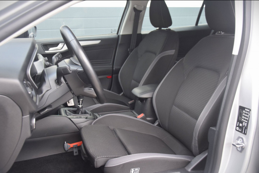 Ford FOCUS Wagon 1.0 EcoBoost Hybrid Trend Edition Business