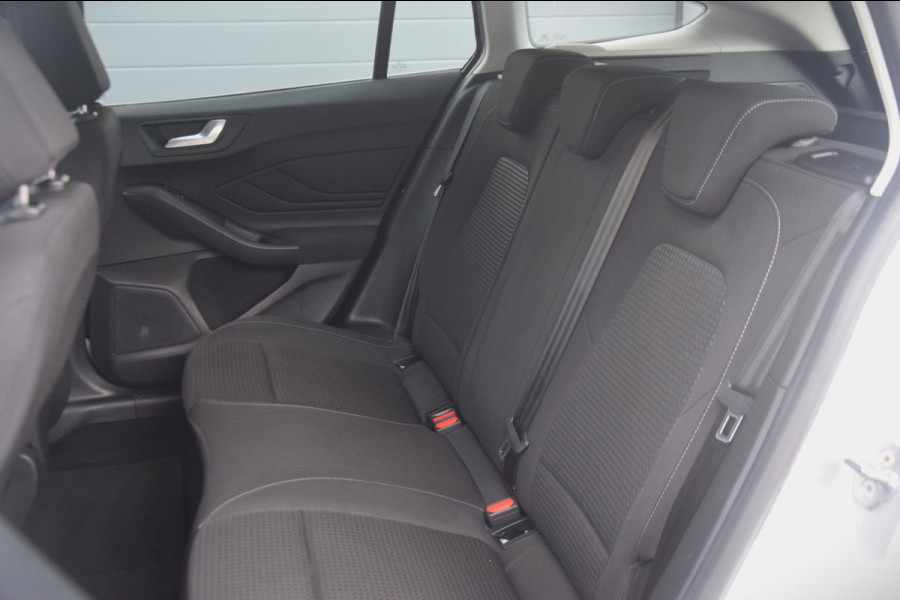Ford FOCUS Wagon 1.0 EcoBoost Hybrid Trend Edition Business