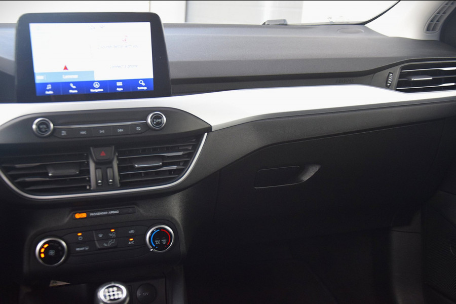 Ford FOCUS Wagon 1.0 EcoBoost Hybrid Trend Edition Business