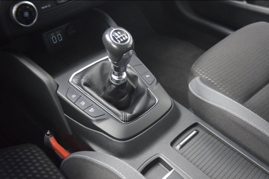 Ford FOCUS Wagon 1.0 EcoBoost Hybrid Trend Edition Business