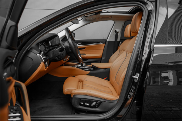 BMW 5 Serie Touring 530i High Executive Luxury Pano Camera HiFi Leder ACC