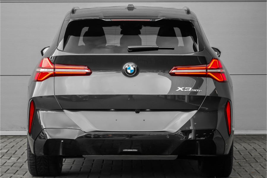 BMW X3 30e xDrive M-Sport 360° Pano H/K Driving Assist Plus HUD