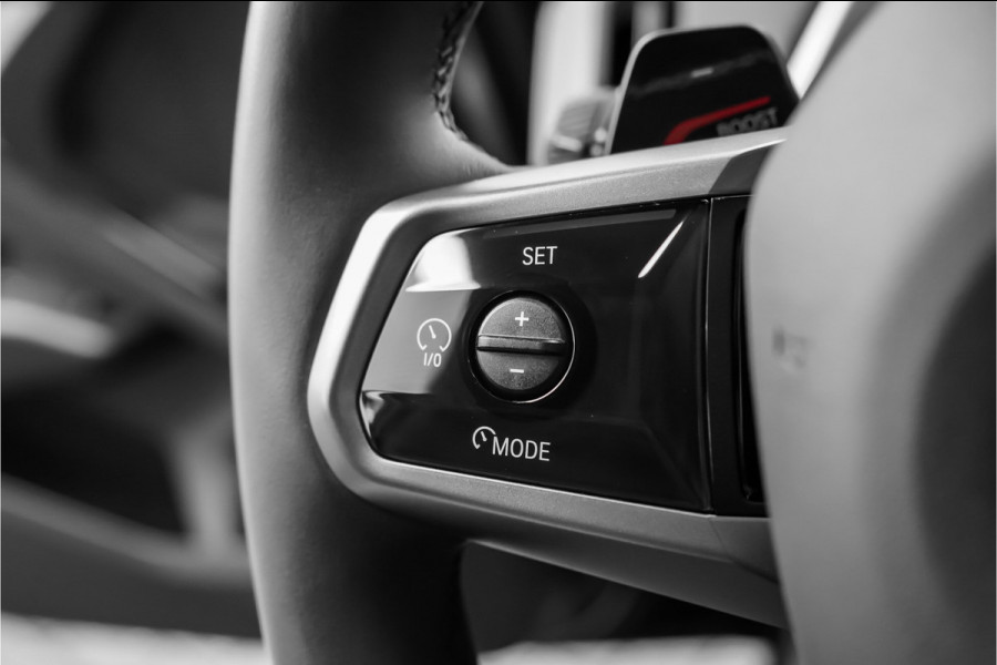 BMW X3 30e xDrive M-Sport 360° Pano H/K Driving Assist Plus HUD