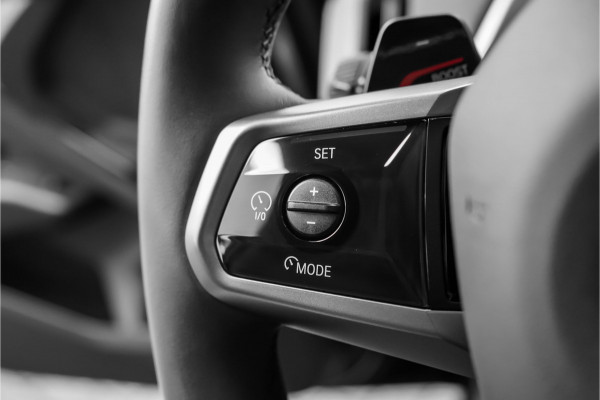 BMW X3 30e xDrive M-Sport 360° Pano H/K Driving Assist Plus HUD