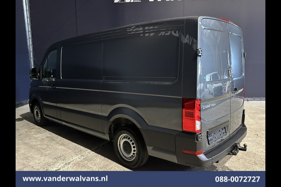 Volkswagen Crafter 2.0 TDI L3H2 L2H1 Euro6 Airco | 2500kg Trekhaak | Parkeersensoren Bijrijdersbank