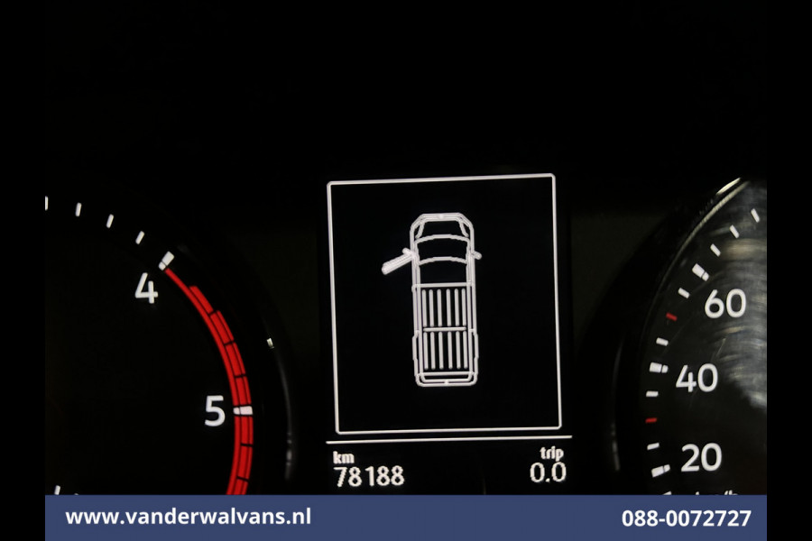 Volkswagen Crafter 2.0 TDI L3H2 L2H1 Euro6 Airco | 2500kg Trekhaak | Parkeersensoren Bijrijdersbank