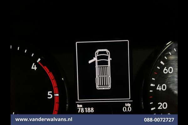 Volkswagen Crafter 2.0 TDI L3H2 L2H1 Euro6 Airco | 2500kg Trekhaak | Parkeersensoren Bijrijdersbank