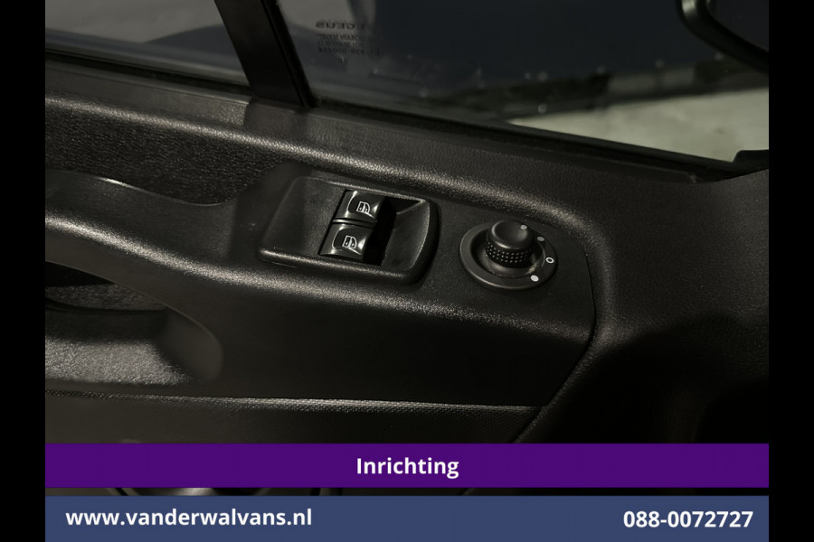 Renault Trafic 2.0 dCi 120pk L2H1 Inrichting Euro6 Airco | Omvormer | Camera | Navigatie | LED | Imperiaal Trekhaak, Cruisecontrol, Parkeersensoren, Bijrijdersbank
