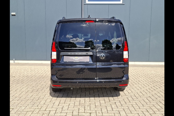 Volkswagen Caddy Maxi 1.5 TSI 115pk DSG AUT. * 7 Persoons * 13.000KM! * Navigatiesysteem * Stoelverwarming * ParkeerCamera *
