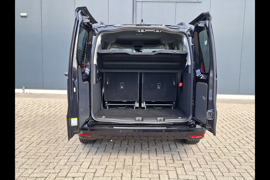 Volkswagen Caddy Maxi 1.5 TSI 115pk DSG AUT. * 7 Persoons * 13.000KM! * Navigatiesysteem * Stoelverwarming * ParkeerCamera *