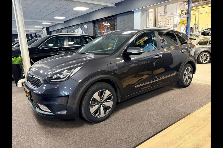 Kia Niro 1.6 GDi PHEV DynamicLine / SOH 100% /navigatie / carplay / stoel en stuurverwarming