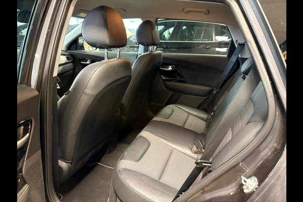 Kia Niro 1.6 GDi PHEV DynamicLine / SOH 100% /navigatie / carplay / stoel en stuurverwarming