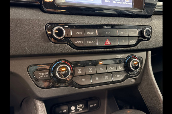 Kia Niro 1.6 GDi PHEV DynamicLine / SOH 100% /navigatie / carplay / stoel en stuurverwarming