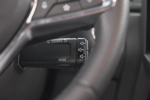 Renault Captur 1.8 E-Tech Full Hybrid 160 Techno | Camera | Adaptieve Cruise Control | Navigatie