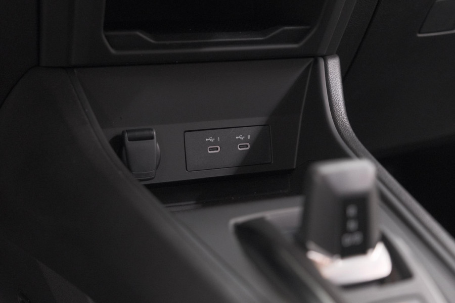 Renault Captur 1.8 E-Tech Full Hybrid 160 Techno | Camera | Adaptieve Cruise Control | Navigatie