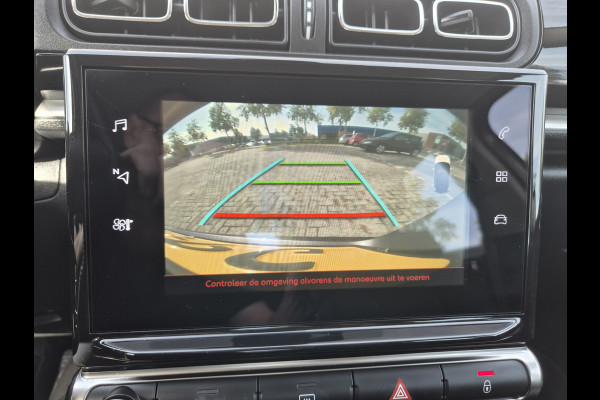 Citroën C3 1.2 PureTech Shine,Navigatie/Carplay/Andriod,Achteruitrijcamera,parksensoren,LM velgen