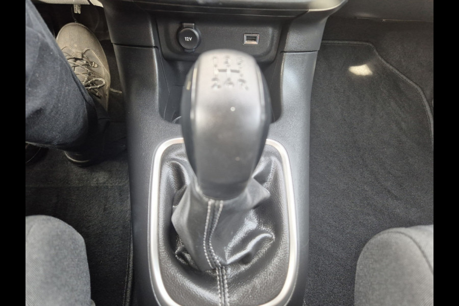 Citroën C3 1.2 PureTech Shine,Navigatie/Carplay/Andriod,Achteruitrijcamera,parksensoren,LM velgen