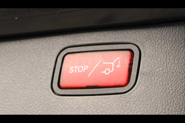 Mercedes-Benz C-Klasse Estate 300e AMG ** HIGH LED, NAVI+, STOELVENT, LEDER, WINTER, DISTR. ** UNFALLFREI - Ex. MB-AG ** ** INFORMEER OOK NAAR ONZE AANTREKKELIJKE FINANCIAL-LEASE TARIEVEN **