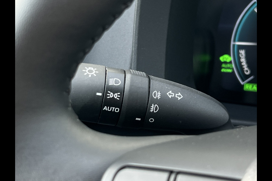 Toyota C-HR 2.0 Plug-in Hybrid 220 Team D | ACC | Matrix LED | Elek klep | Carplay