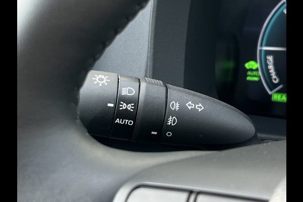 Toyota C-HR 2.0 Plug-in Hybrid 220 Team D | ACC | Matrix LED | Elek klep | Carplay