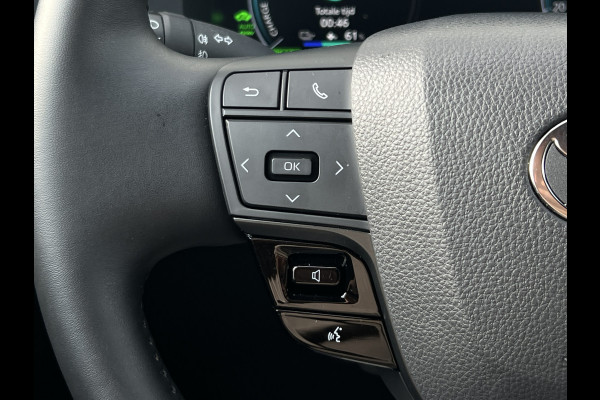 Toyota C-HR 2.0 Plug-in Hybrid 220 Team D | ACC | Matrix LED | Elek klep | Carplay