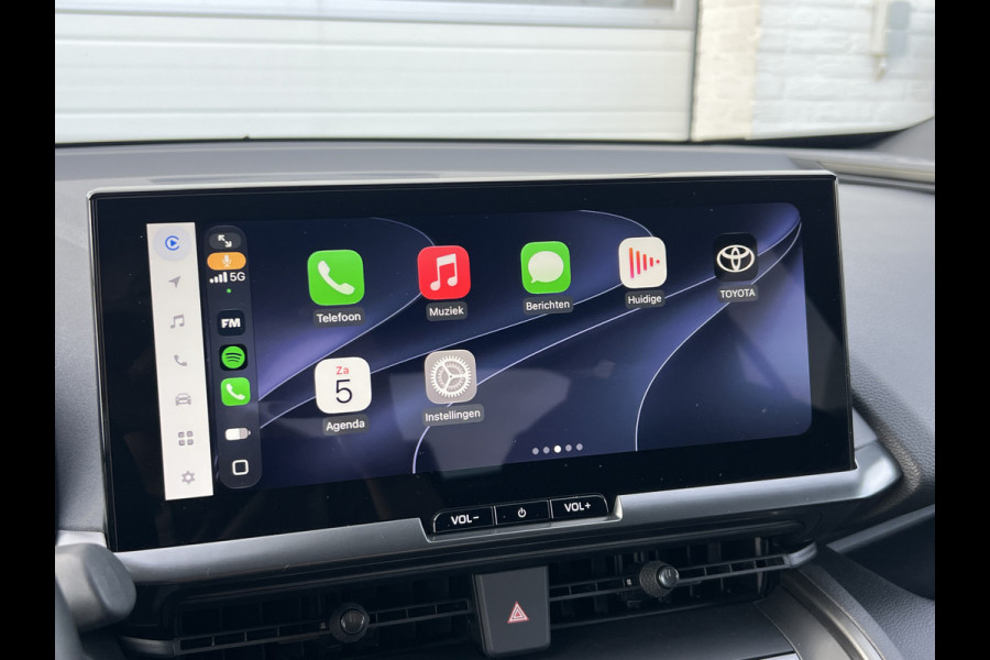 Toyota C-HR 2.0 Plug-in Hybrid 220 Team D | ACC | Matrix LED | Elek klep | Carplay
