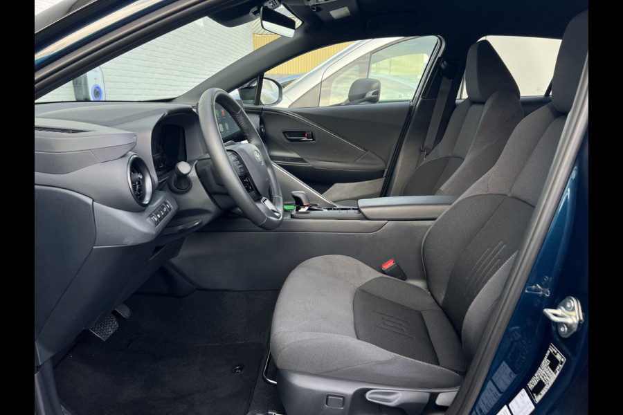 Toyota C-HR 2.0 Plug-in Hybrid 220 Team D | ACC | Matrix LED | Elek klep | Carplay