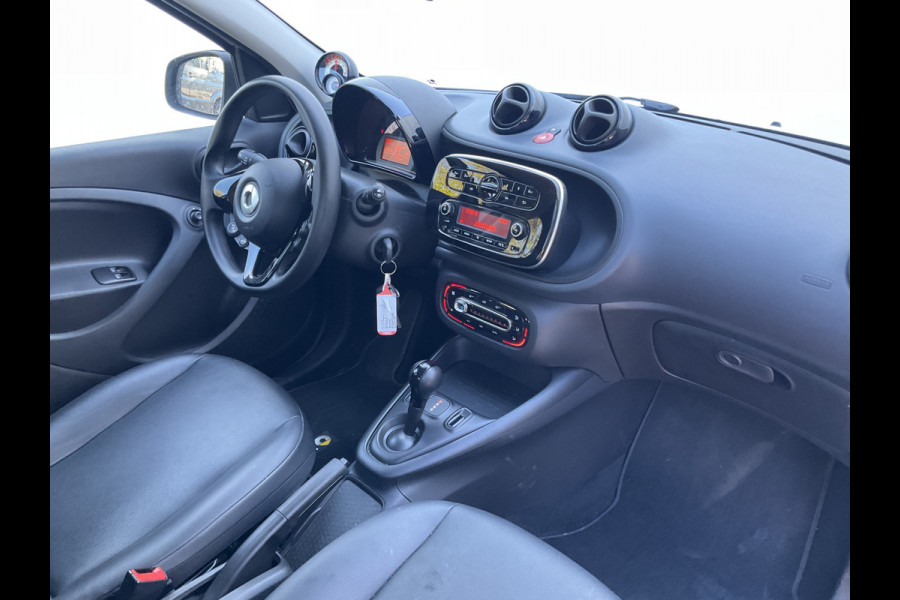Smart Forfour EQ Soh 96% 1Eig Clima Cruise toerenteller Essential 22kw-boordlader met fastcharge functie