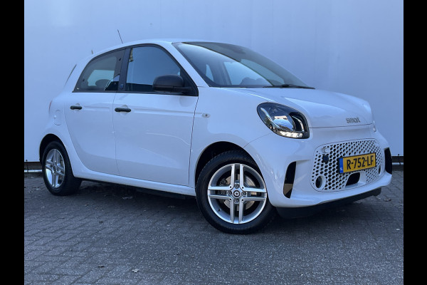 Smart Forfour EQ Soh 96% 1Eig Clima Cruise toerenteller Essential 22kw-boordlader met fastcharge functie