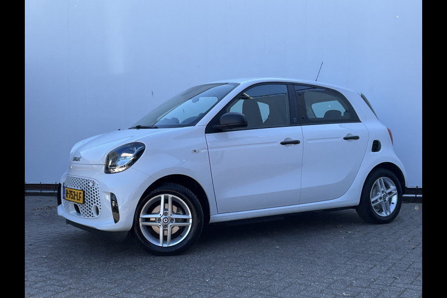 Smart Forfour EQ Soh 96% 1Eig Clima Cruise toerenteller Essential 22kw-boordlader met fastcharge functie