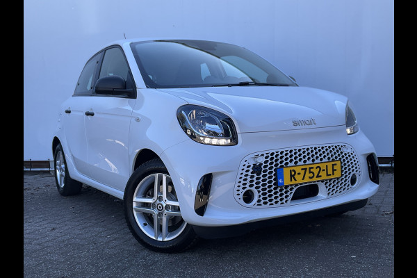 Smart Forfour EQ Soh 96% 1Eig Clima Cruise toerenteller Essential 22kw-boordlader met fastcharge functie