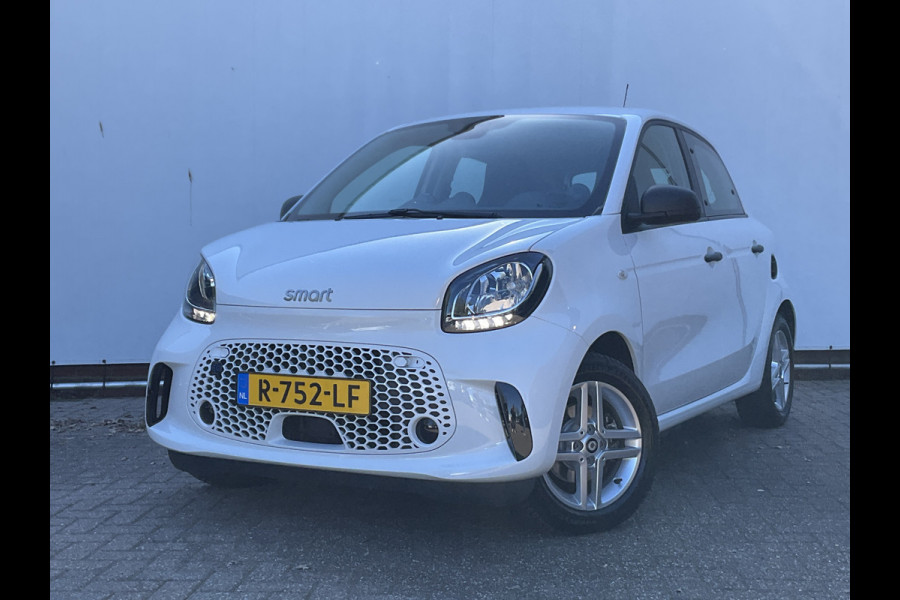 Smart Forfour EQ Soh 96% 1Eig Clima Cruise toerenteller Essential 22kw-boordlader met fastcharge functie