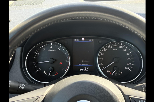 Nissan QASHQAI 1.3 DIG-T N-Motion 159pk | Trekhaak | 1.500kg trekgewicht | Panoramadak | Stoelverwarming