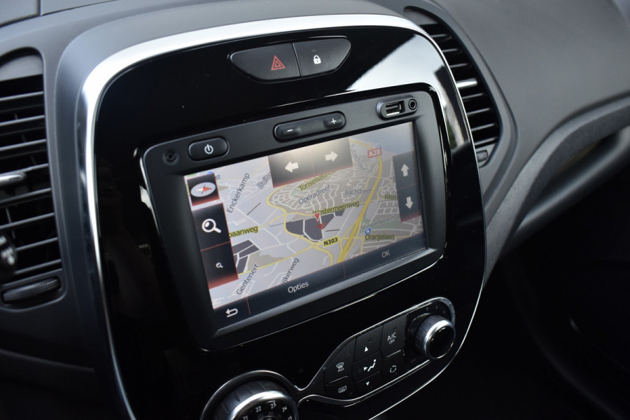 Renault Captur 1.2 TCe Aut. Limited | Trekhaak | Camera |  Keyless Entry | Navigatie | Climatecontrol | Orig. NL |
