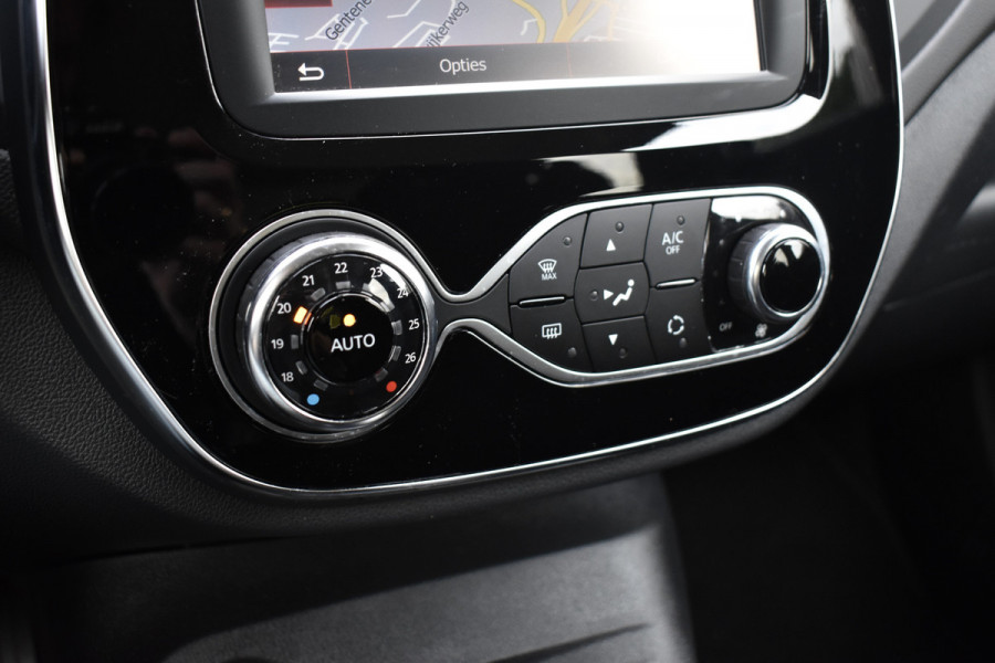 Renault Captur 1.2 TCe Aut. Limited | Trekhaak | Camera |  Keyless Entry | Navigatie | Climatecontrol | Orig. NL |