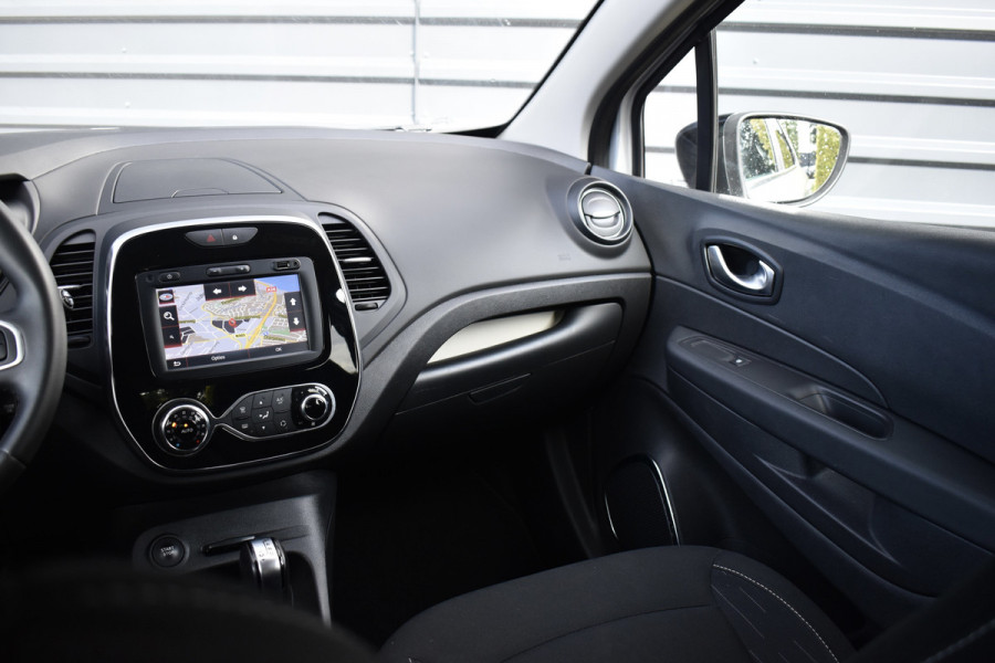 Renault Captur 1.2 TCe Aut. Limited | Trekhaak | Camera |  Keyless Entry | Navigatie | Climatecontrol | Orig. NL |
