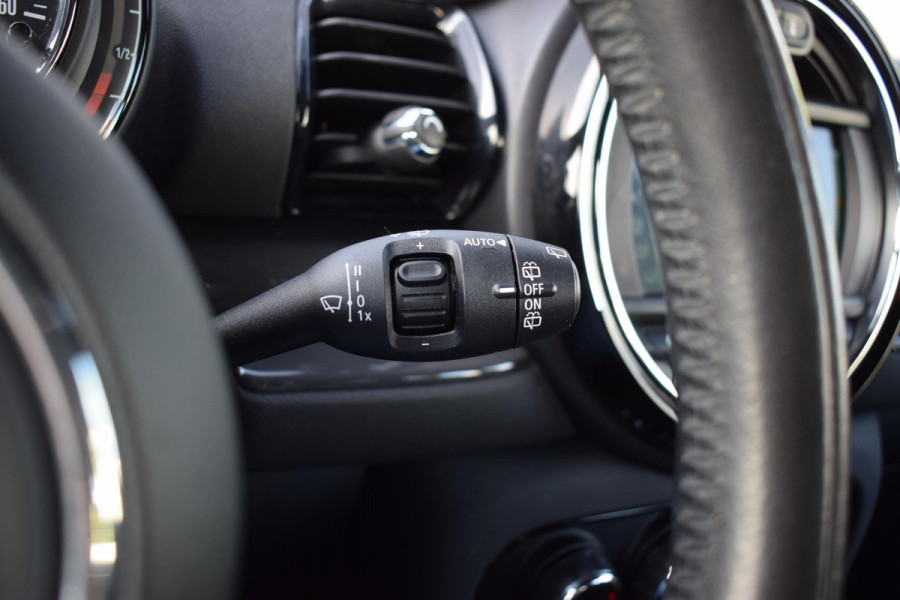 MINI Clubman 1.5 One Salt Business | Apple CarPlay | Stoelverw. | Cruise | Climate