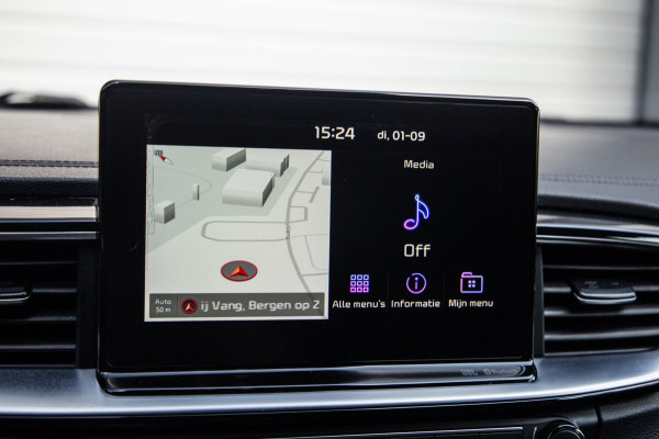 Kia ProCeed 1.4 T-GDI GT-PlusLine / Pano / Carplay / Winterset