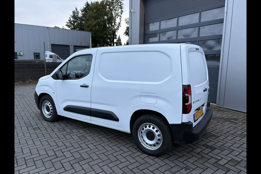 Fiat E-Doblò 50 kWh 3-zits | navigatie | cruise