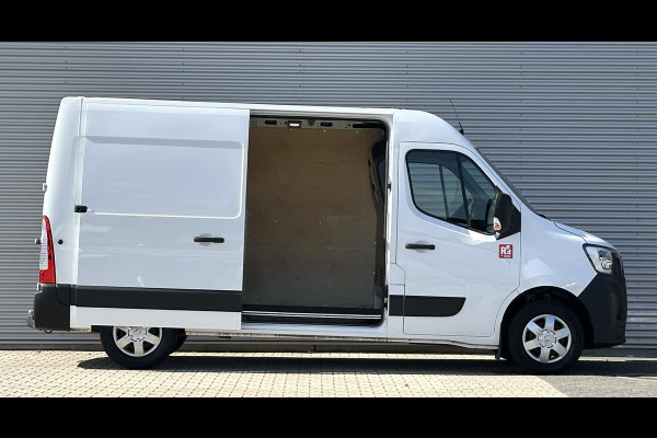 Renault Master T33 2.3 dCi 150 PK L2H2 Airco|Trekhaak|Navi|Cruise