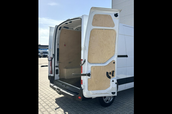 Renault Master T33 2.3 dCi 150 PK L2H2 Airco|Trekhaak|Navi|Cruise